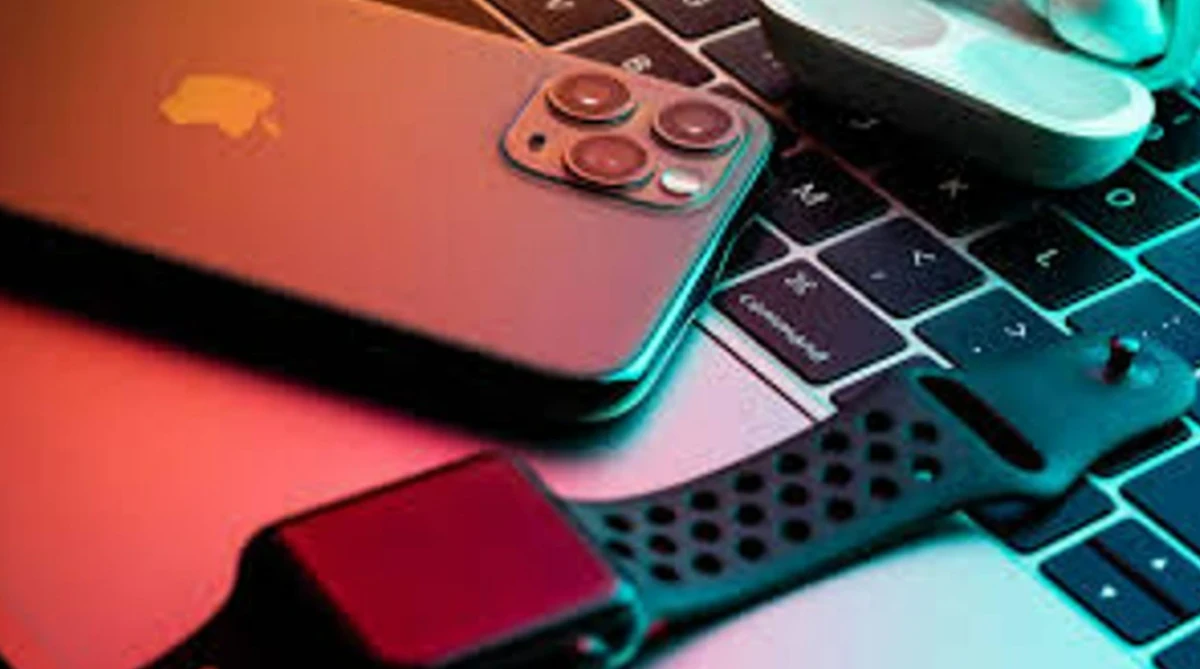 Apple'dan T&uuml;rkiye'ye k&ouml;t&uuml; haber! iPhone fiyatları fırladı