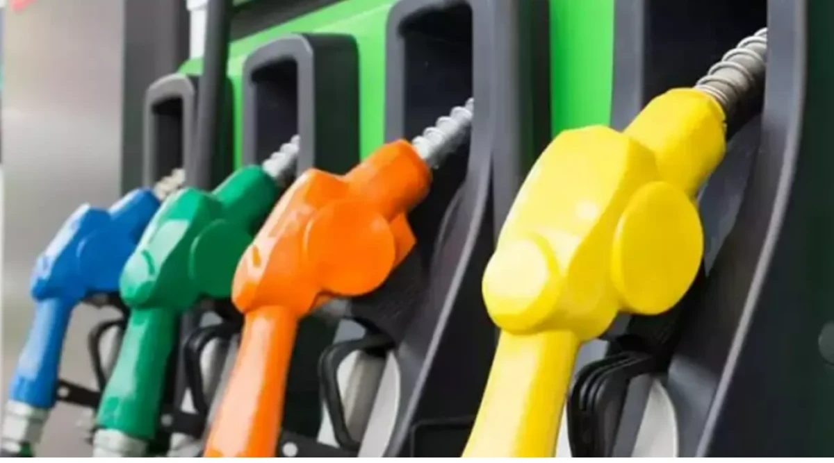 Arabası olanları zorlayacak zam: Fiyatları bir kez daha artacak!