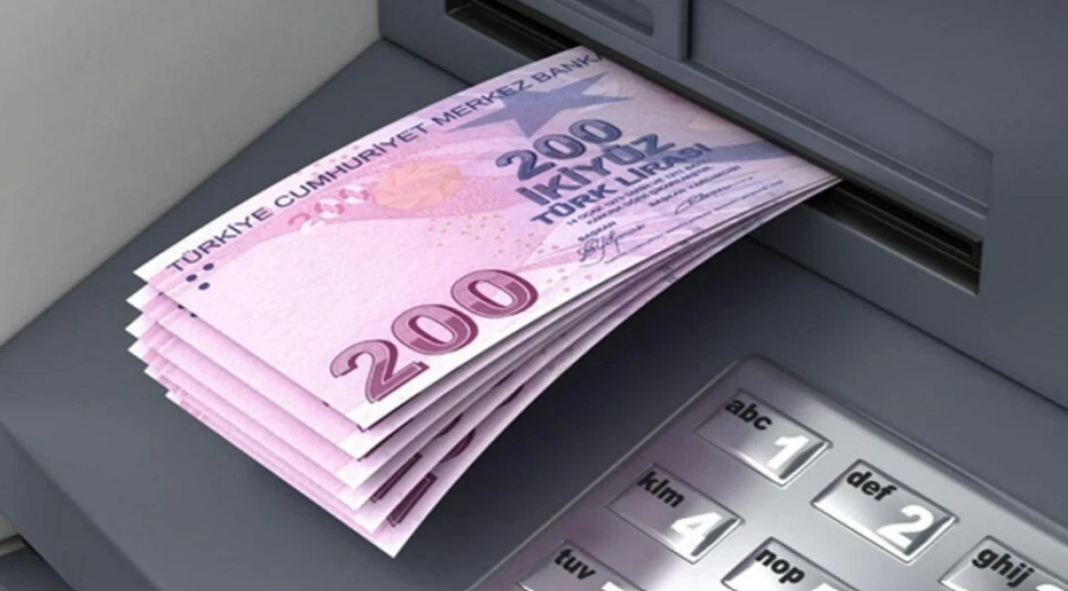 Bankadan para alıp g&ouml;nderirken dikkat: Bunu bilmeyenlerin parası tehlikede