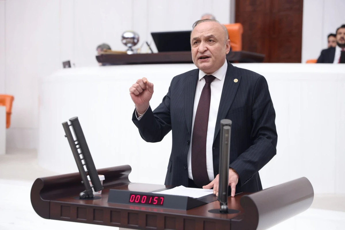 CHP&rsquo;li Meri&ccedil;&rsquo;ten Vize Engeline Karşı Kanun Teklifi