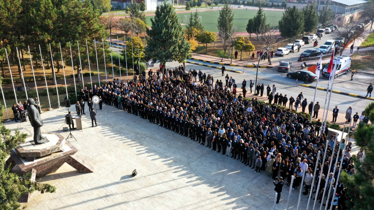 CUMHURİYETİMİZİN KURUCUSU GAZİ MUSTAFA KEMAL ATATÜRK GAÜN’DE  ANILDI