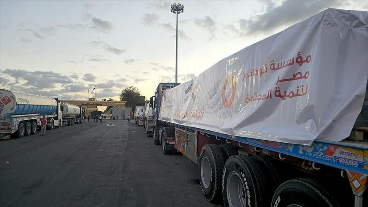 Dün bir bugün iki! İsrail Refah’tan geçişleri durdurdu