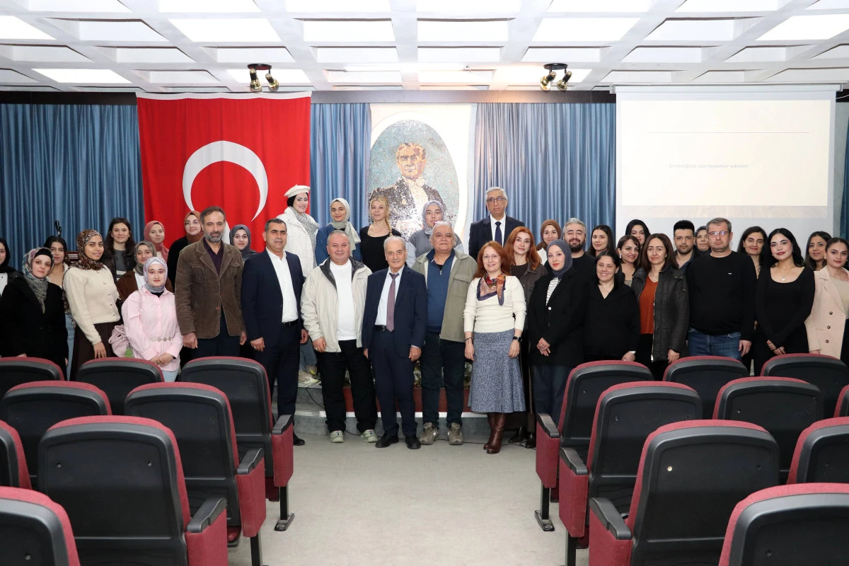 GA&Uuml;N&rsquo;DE &ldquo;MOĞOLİSTAN&rsquo;DAKİ T&Uuml;RK K&Uuml;LT&Uuml;R VARLIKLARI&rdquo; KONFERANSI  D&Uuml;ZENLENDİ