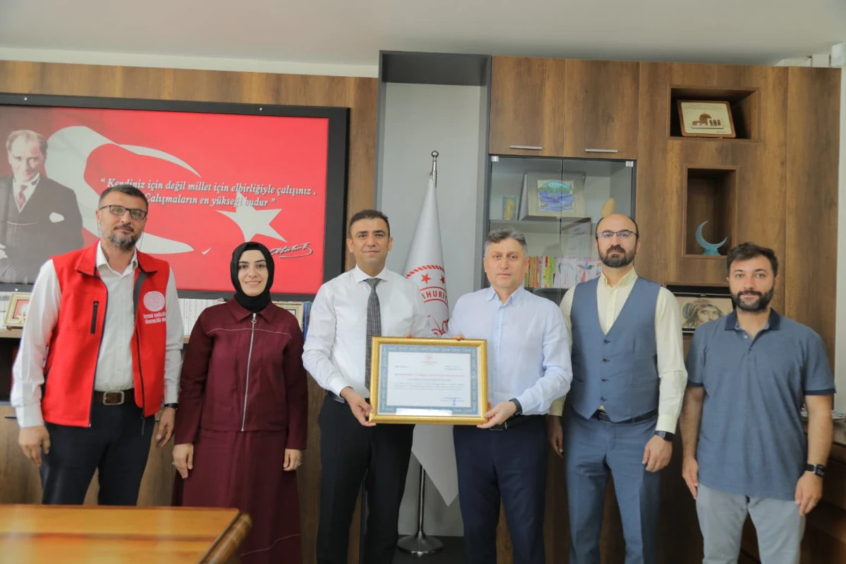 Gaziantep İl Milli Eğitim Müdürlüğü’ne “Beslenme Dostu ve Fiziksel Aktiviteyi Destekleyen İş Yeri” Belgesi