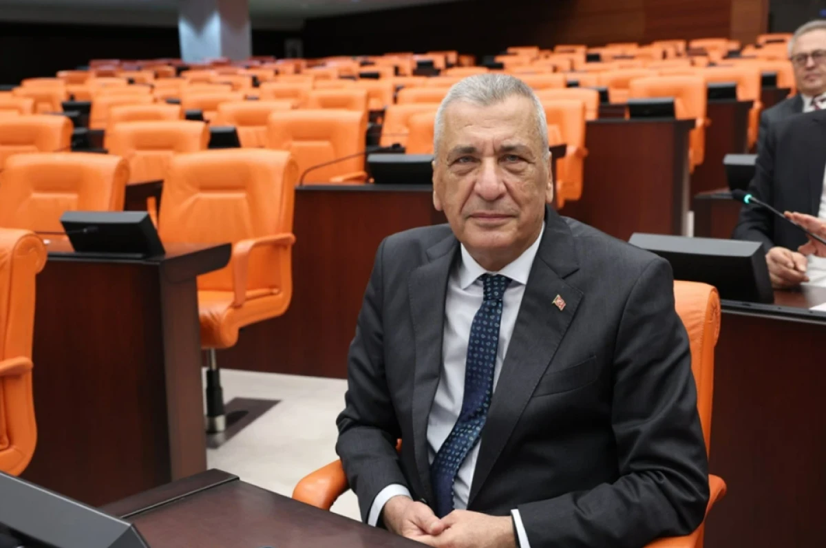 Hasan Öztürkmen: Ekonomiyi batıran iktidar çareyi yeni haraçlarda buldu