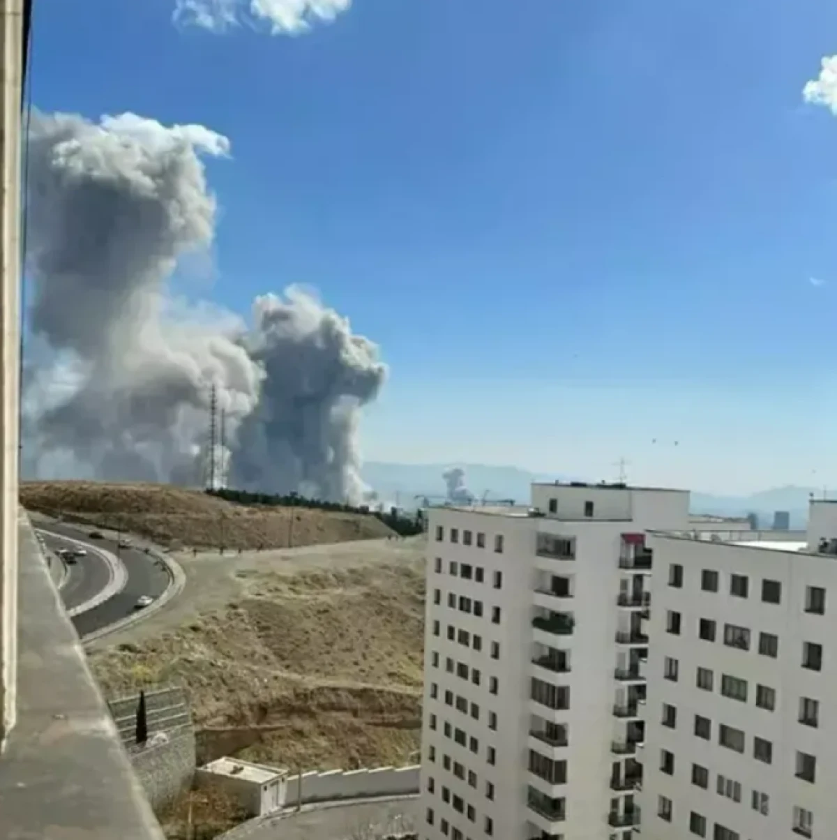 İran devlet televizyonu vuruldu! 