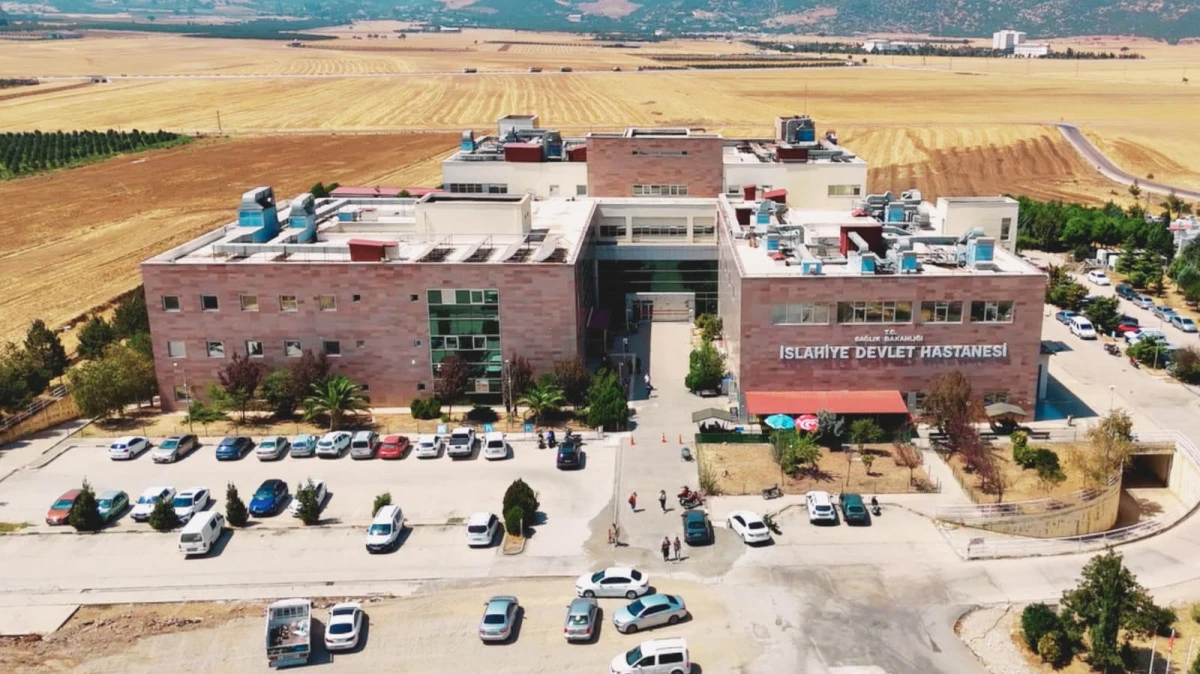 İslahiye'de &Ouml;zellikli Kadın Doğum Cerrahisinde Başarılı Operasyon