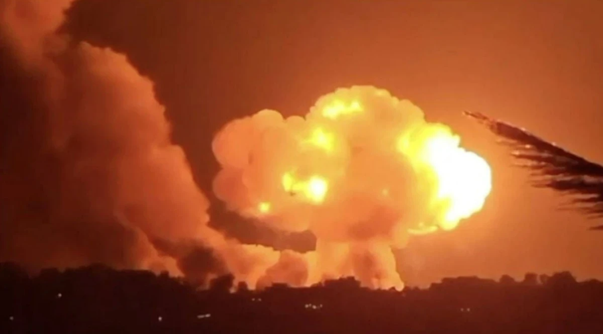 İsrail'den L&uuml;bnan'a hava saldırısı! Ateşkes yine delindi