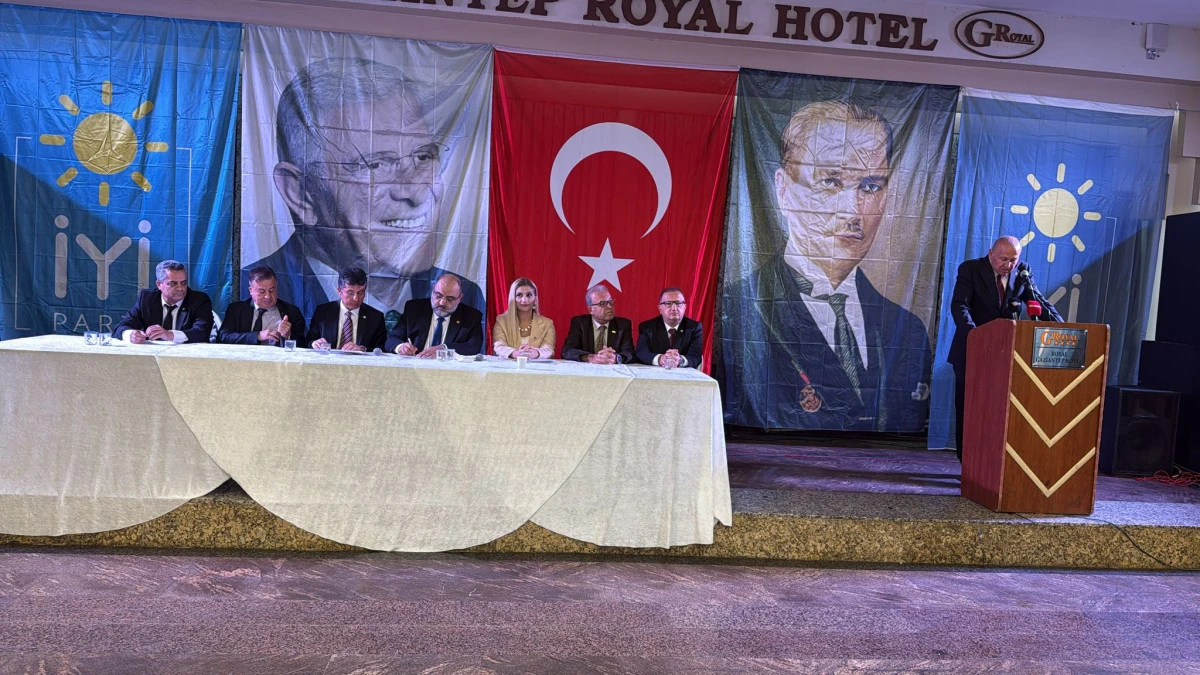 İyi Parti Gaziantep 4. Olağan kongresi yapıldı.Kongrede Şerif Başkülekçi Güven tazeledi 