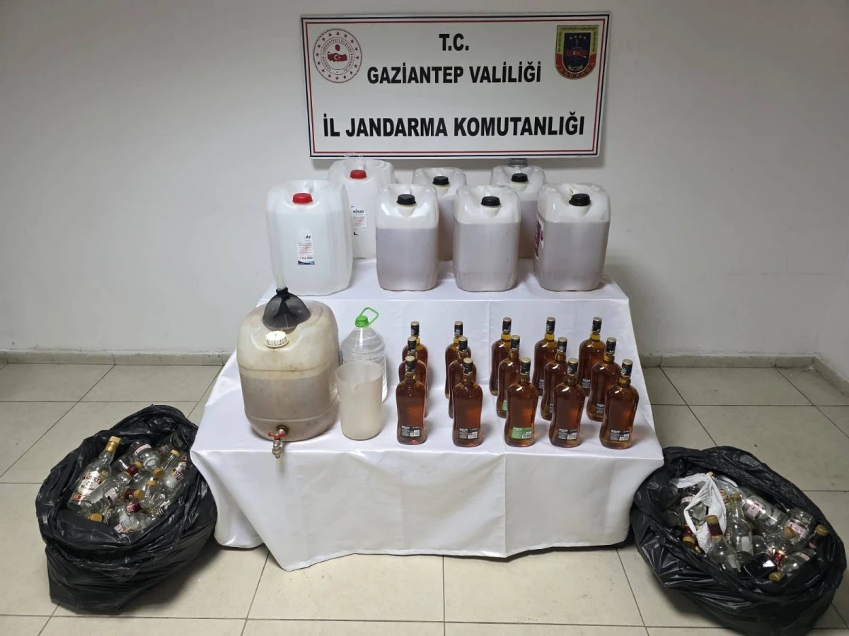 JANDARMADAN SAHTE ALKOL İMALAT&Ccedil;ILARINA OPERASYON