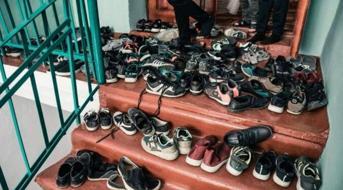 Kapı &ouml;n&uuml;ne ayakkabı bırakanlara k&ouml;t&uuml; haber: İşte cezası