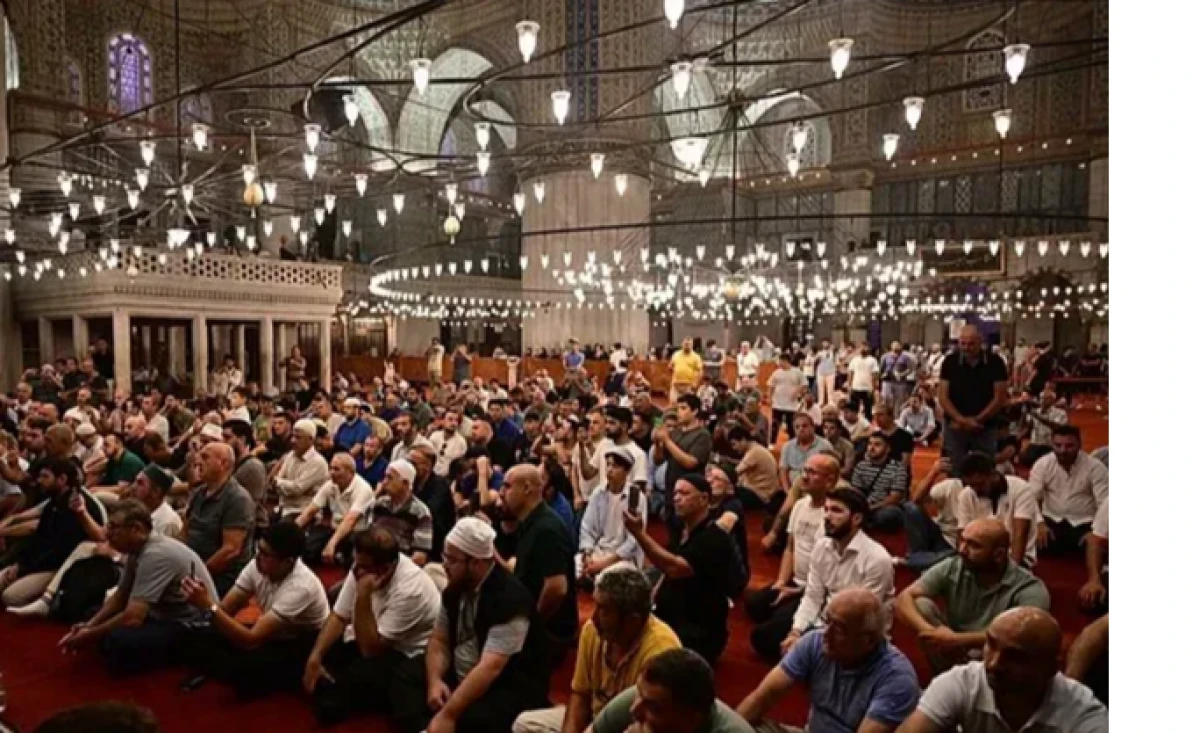 Mevlit Kandili 81 ilde namaz ve dua ile idrak edildi: Tüm Türkiye'den görüntüler