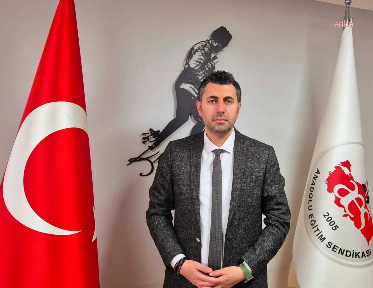 Öğretici: “Türk Öğretmenler Birliği kurulmalıdır”