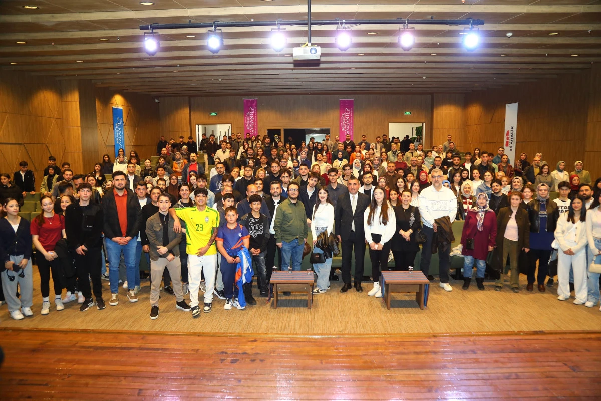 Oytun Erbaş Gaziantep&rsquo;te Beynin Sırlarını Anlattı