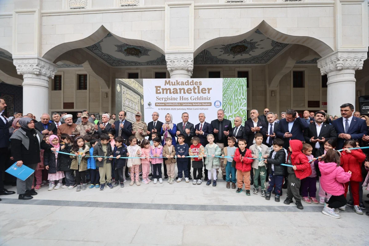 ŞAHİNBEY&rsquo;DE MUKADDES EMANETLER SERGİSİ KAPILARINI A&Ccedil;TI