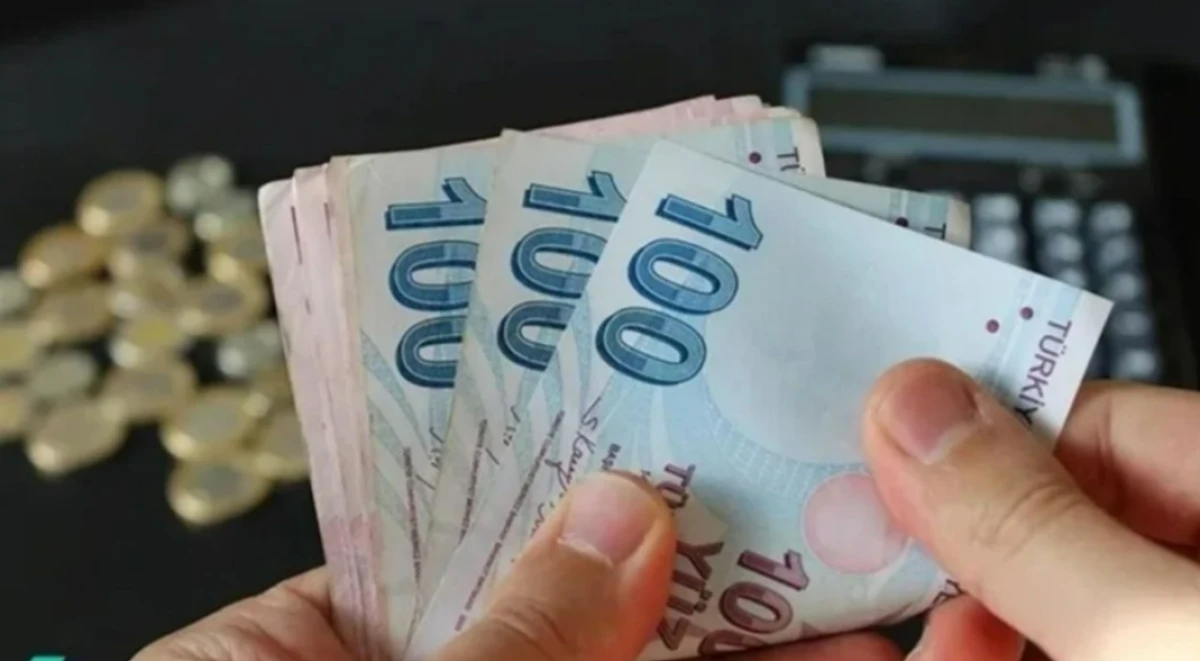 SSK ve Bağ-Kur emeklisi i&ccedil;in kritik g&uuml;n! En d&uuml;ş&uuml;k emekli aylığı ne kadar olacak? Kulis rakamı belli oldu