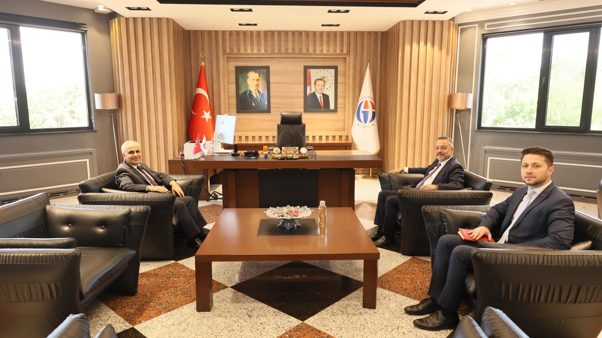 T&Uuml;RKİYE ŞAM B&Uuml;Y&Uuml;KEL&Ccedil;İSİ NUH YILMAZ&rsquo;DAN GA&Uuml;N REKT&Ouml;R&Uuml; DOĞAN&rsquo;A ZİYARET