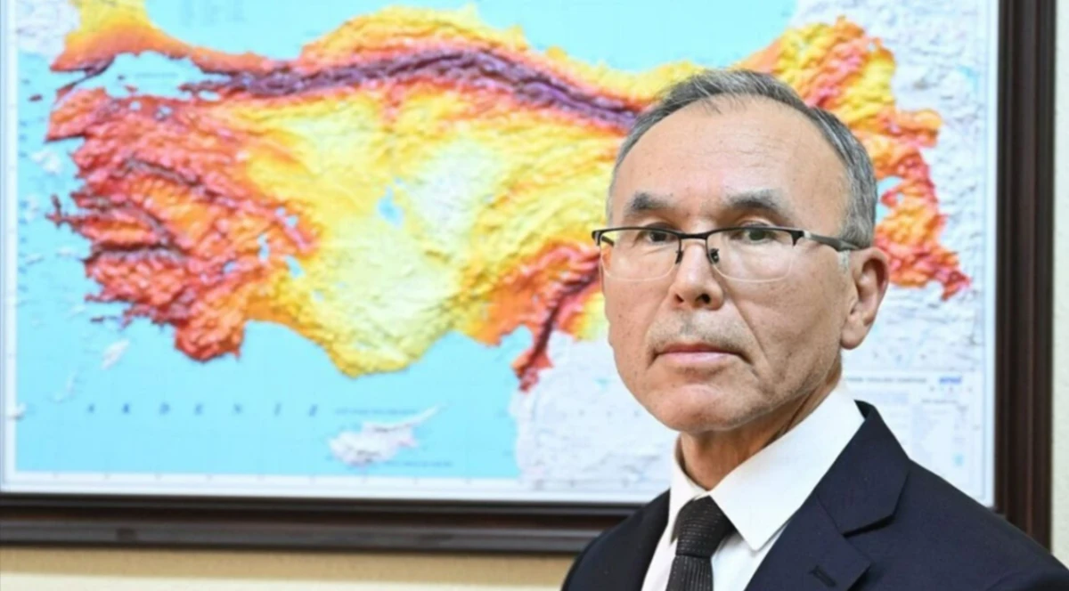 Türkiye tarihinde benzeri görülmemiş bir deprem fırtınası yaşanıyor! Sındırgı üç aydır sallanıyor