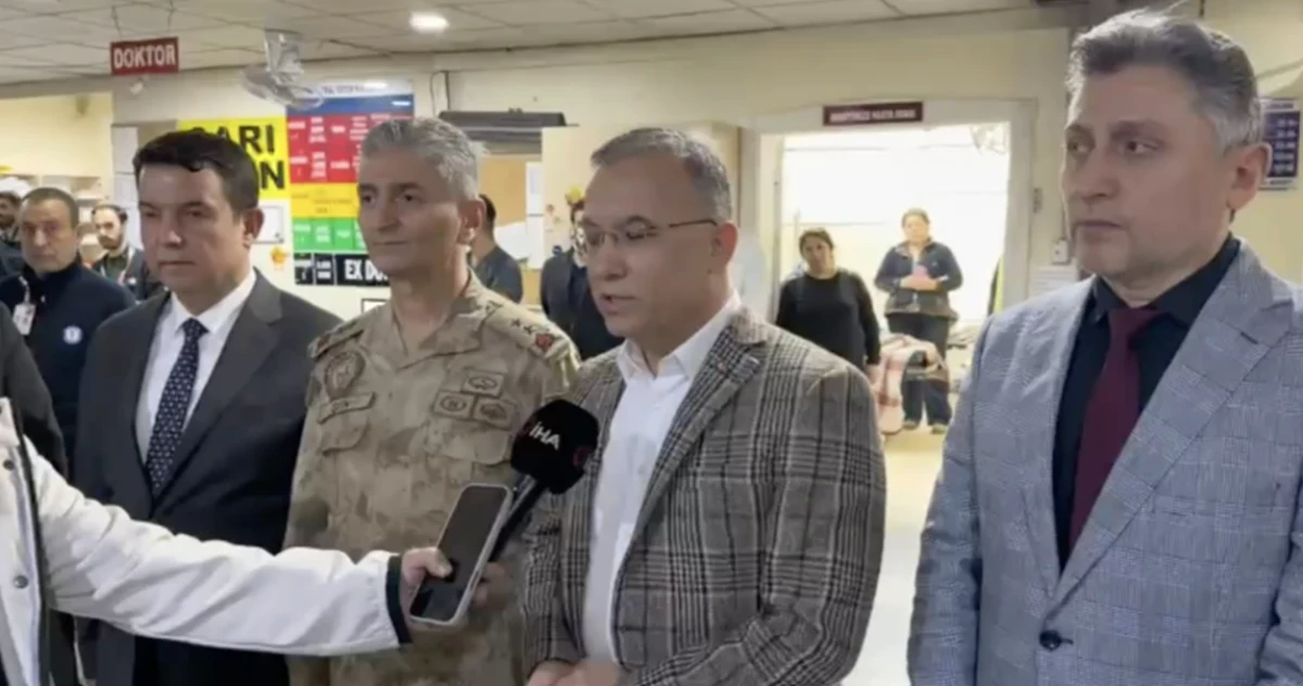 Vali &Ccedil;eber, TAG Otoyolu kazası hakkında a&ccedil;ıklama yaptı