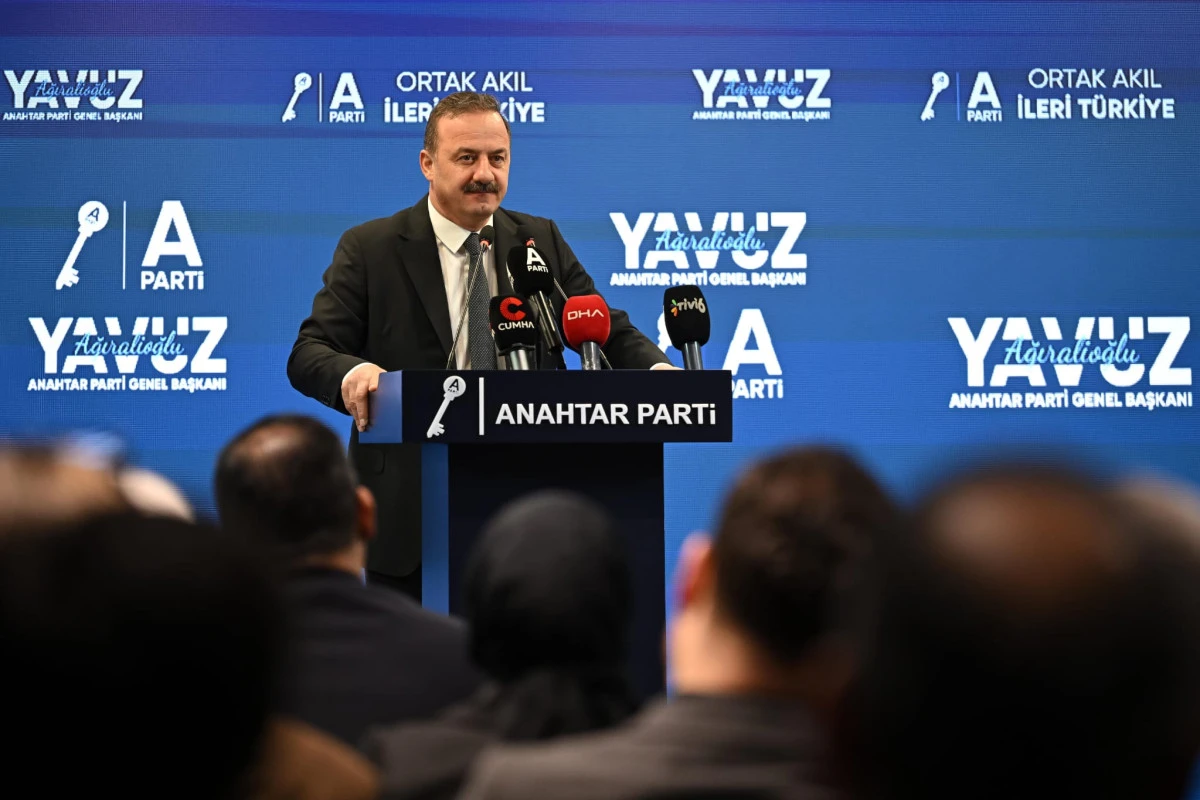 YAVUZ AĞIRALİOĞLU: MEMLEKETTE KURALA UYANIN CANINA OKUYORLAR