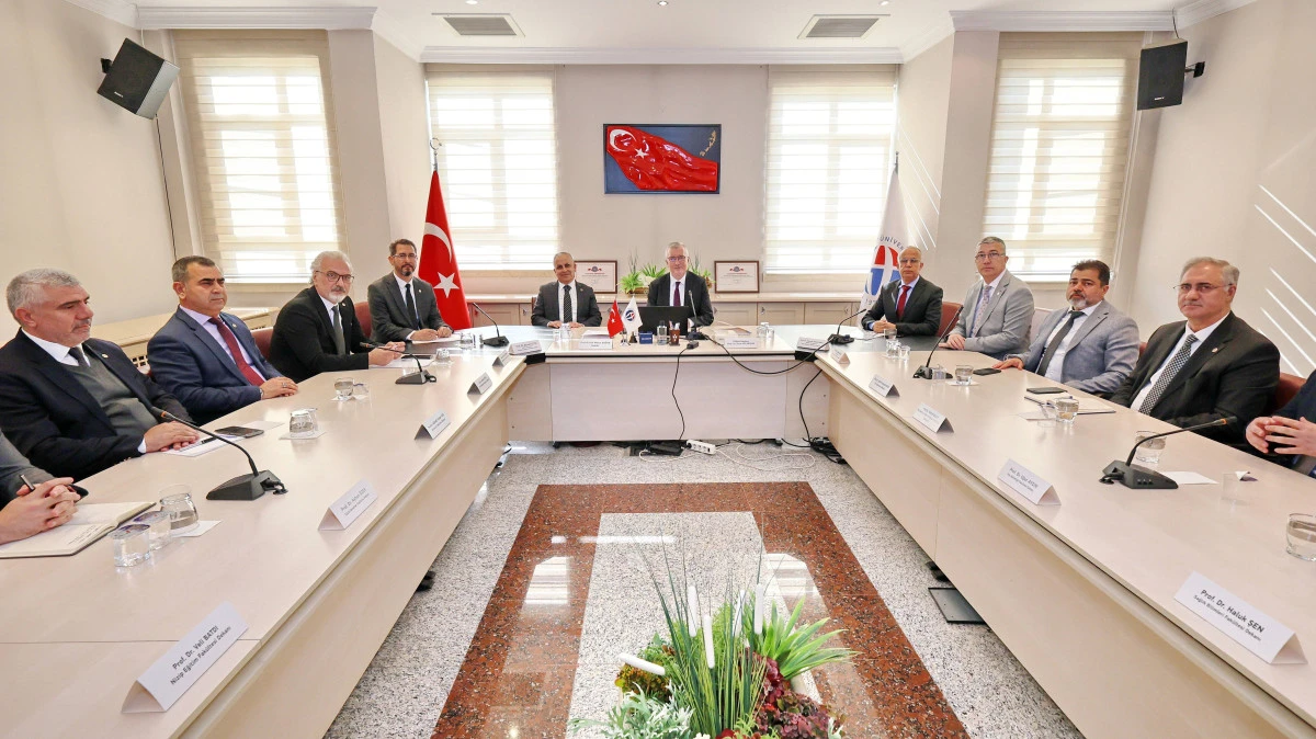 Y&Ouml;KAK BAŞKANI PROF. DR. &Uuml;MİT KOCABI&Ccedil;AK&rsquo;TAN GA&Uuml;N&rsquo;E ZİYARET