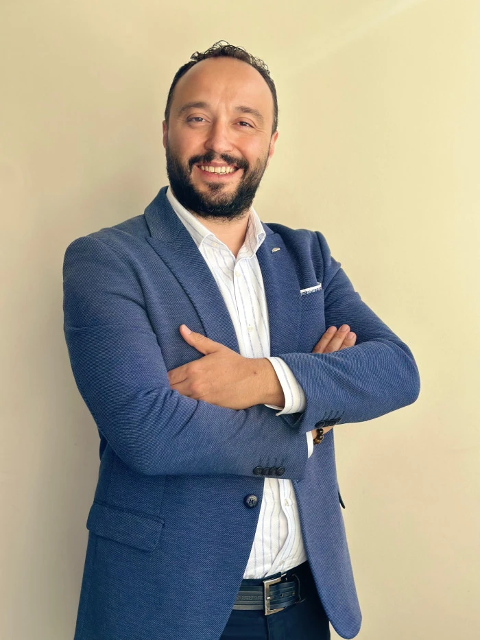 PROF. DR. İBRAHİM GİRİTLİOĞLU